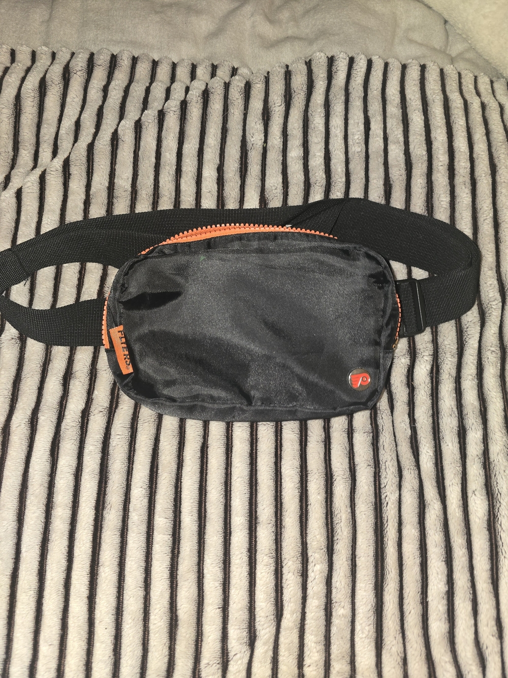 Philadephia FLYERS Black and Orange Fanny Pack Bum Bag Waist Pack Belt Bag